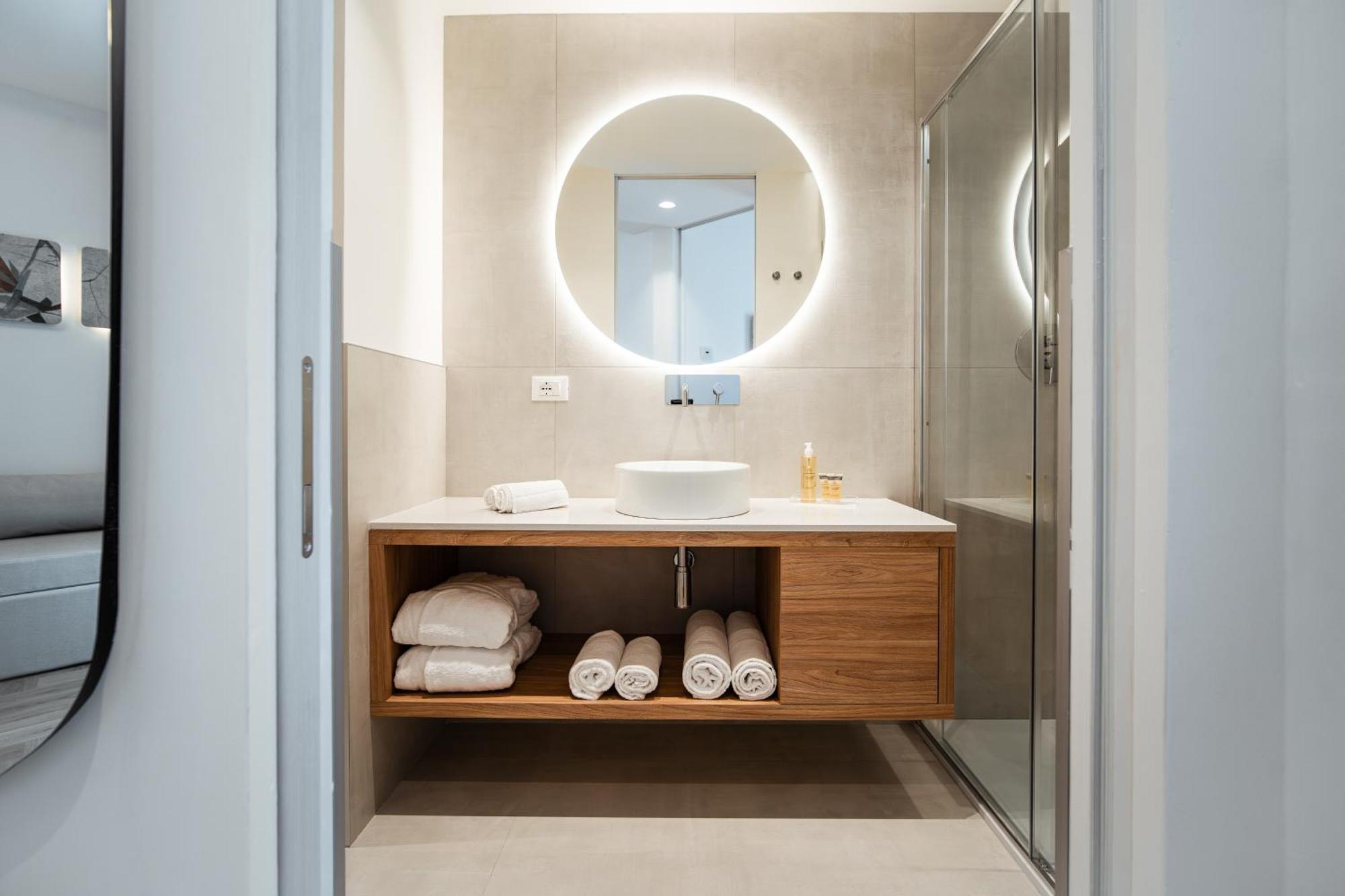 Hotel Cavalieri Palace & Suites Jesolo Extérieur photo
